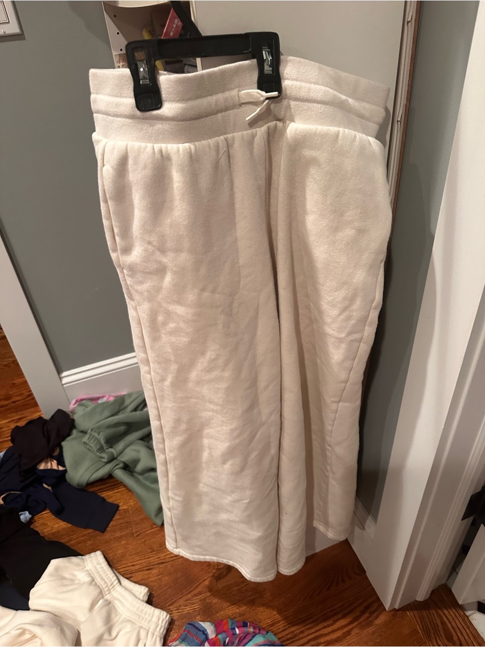 Athletic Works Cream Wide-Leg Sweatpants